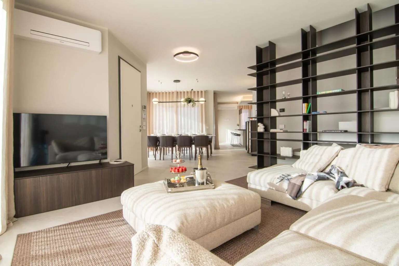 Lago Dorato Luxury Apartments & Villa - Lake Como View Colico Apart Otel