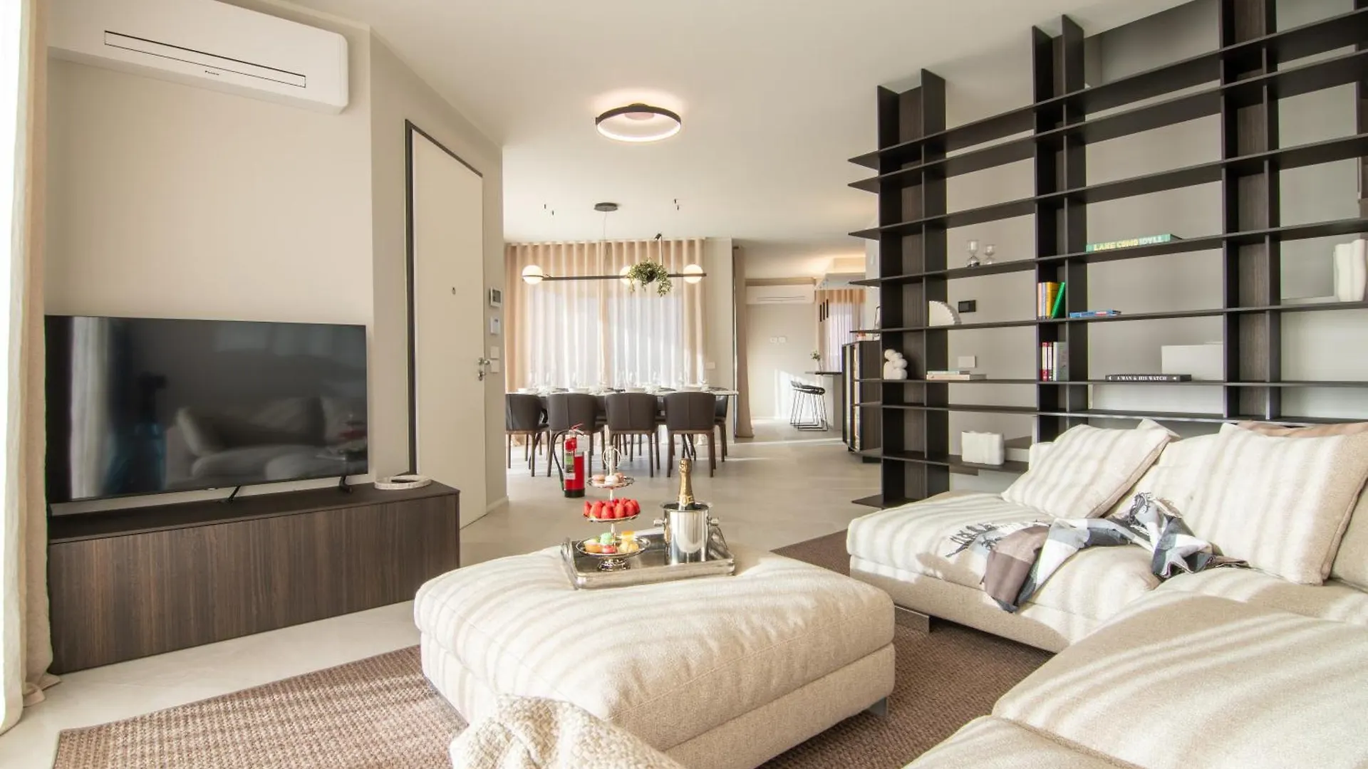 Apart Otel Lago Dorato Luxury Apartments & Villa - Lake Como View Colico
