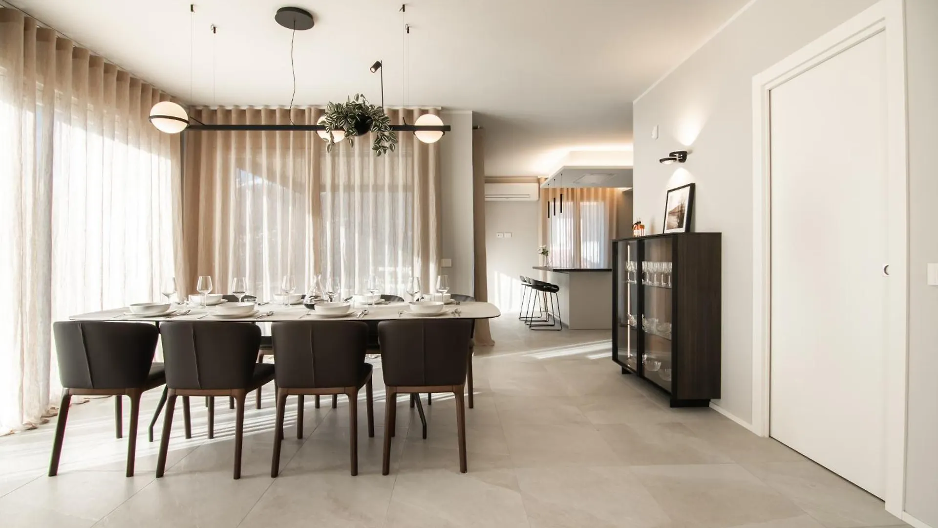 Lago Dorato Luxury Apartments & Villa - Lake Como View Colico Apart Otel
