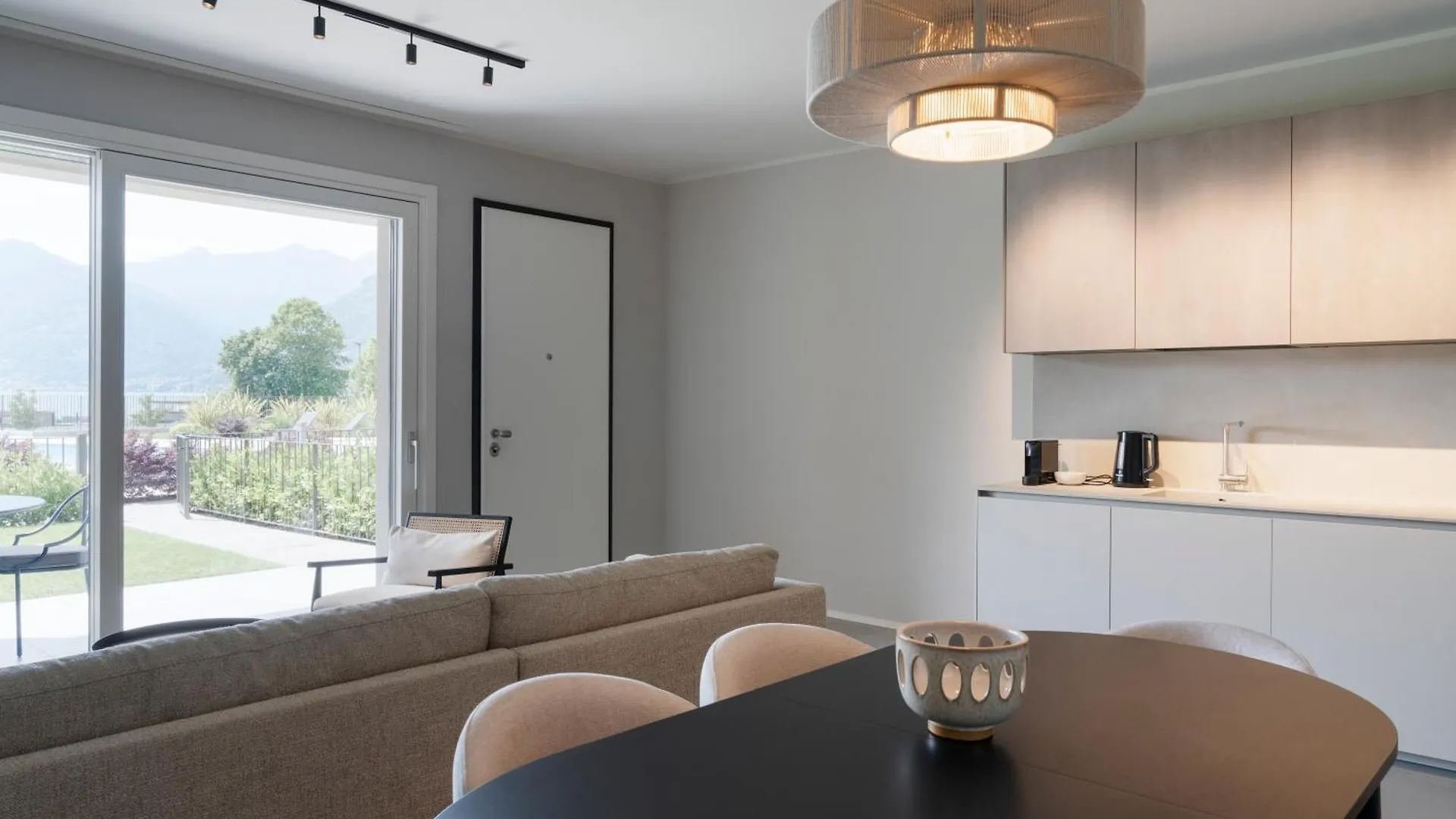 Apart Otel Lago Dorato Luxury Apartments & Villa - Lake Como View Colico İtalya